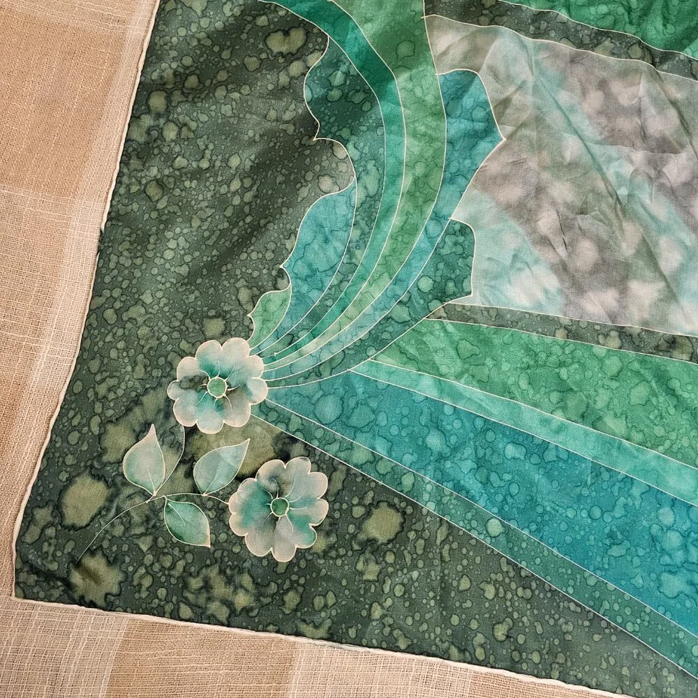 Vintage Mobwife Preppy Indie Green Silk Abstract Print Scarf Wrap Hair Accessory